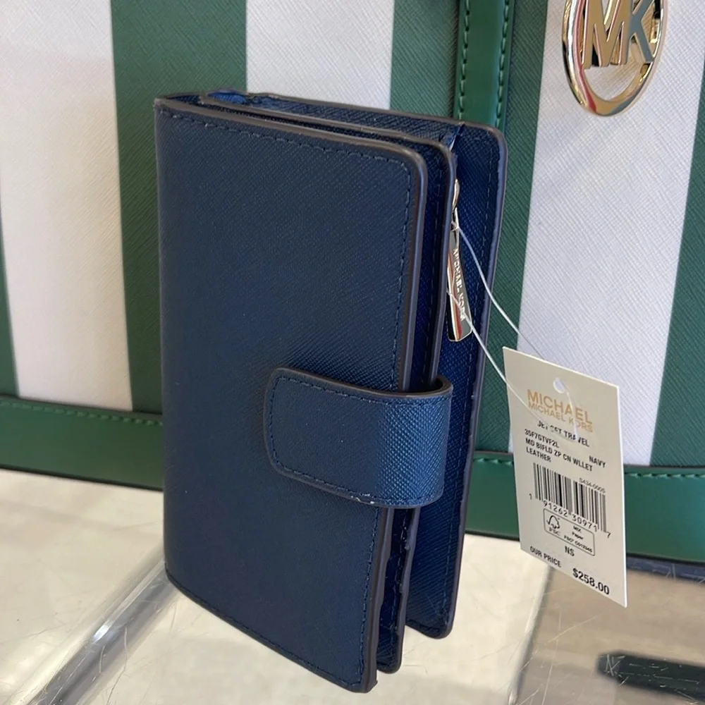 MICHAEL KORS Medium Jet Set Travel Crossgrain Leather Bifold Zip Wallet Navy NWT